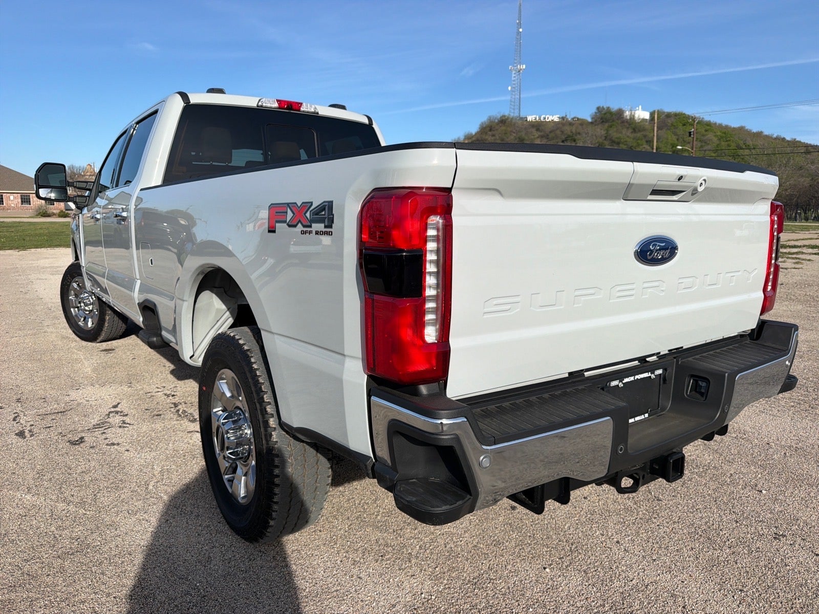 2026 Ford F-350 Super Duty Lariat