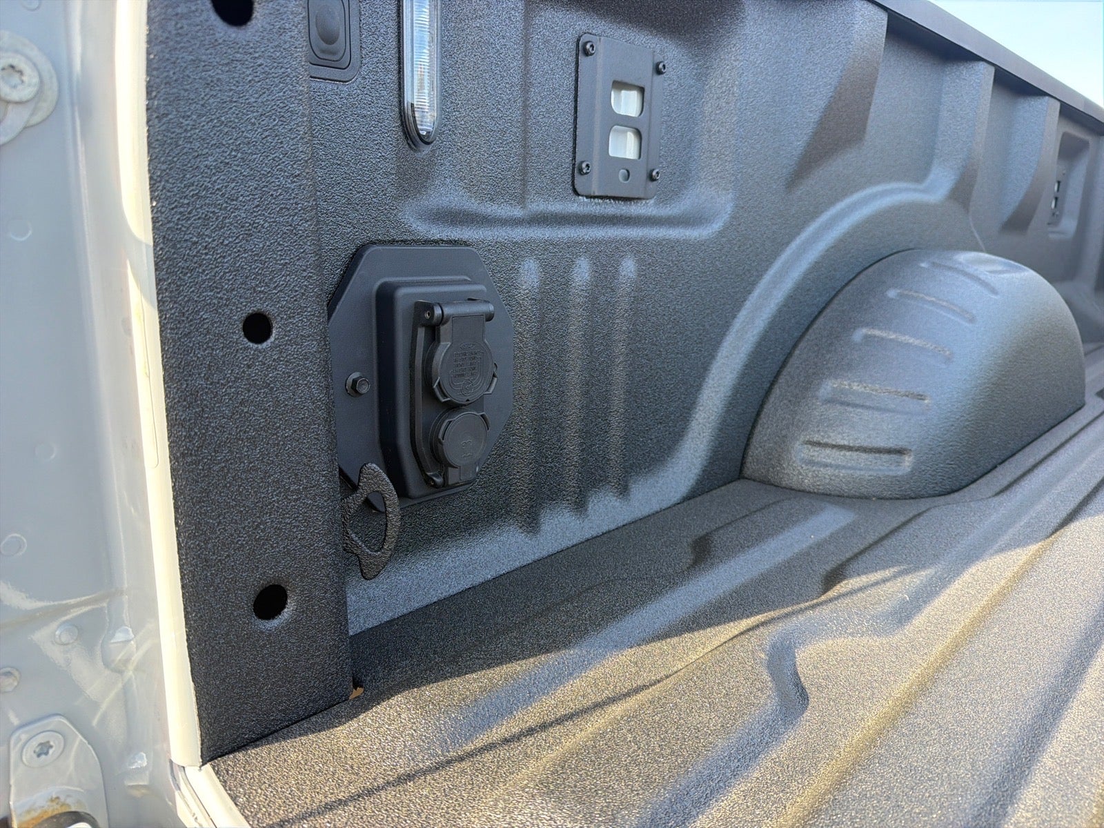 2026 Ford F-350 Super Duty Lariat