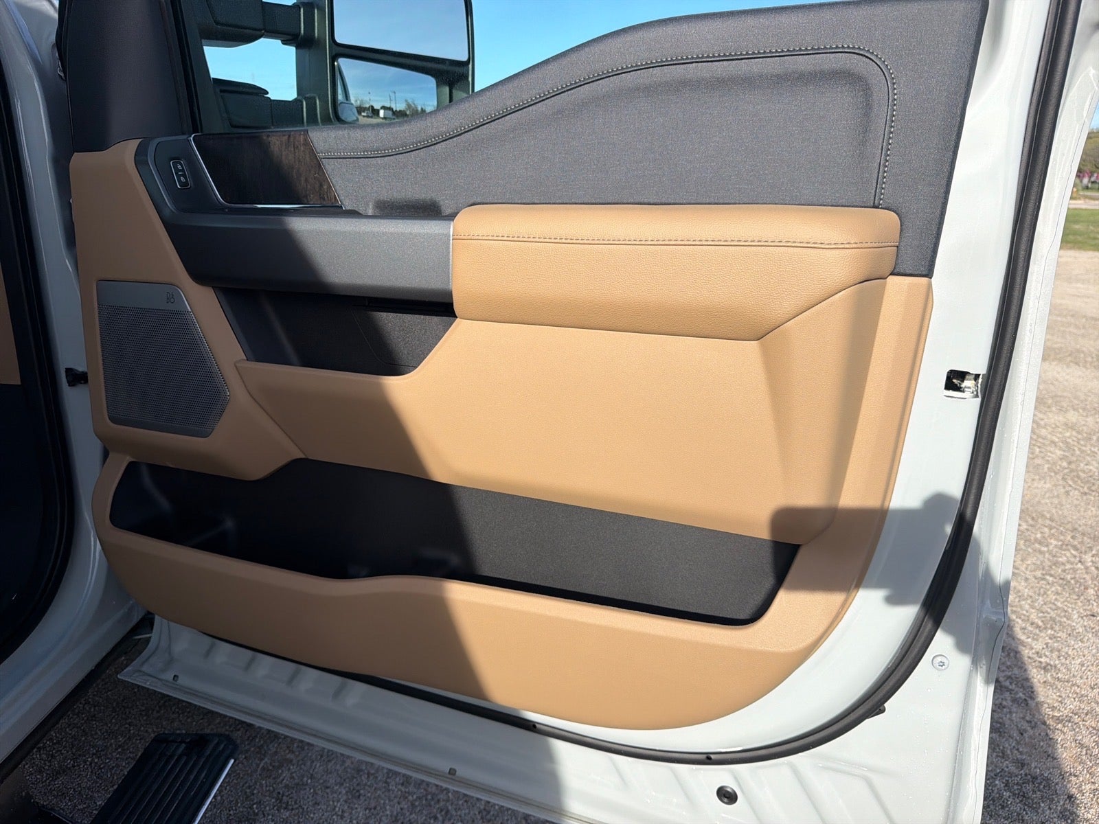 2026 Ford F-350 Super Duty Lariat