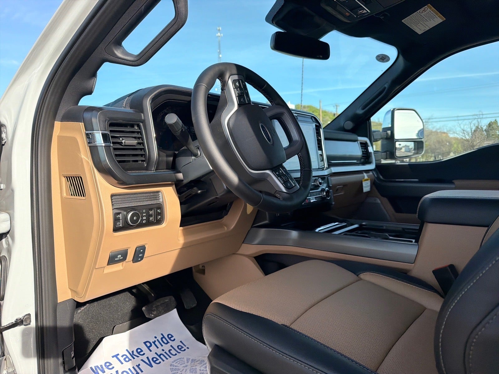 2026 Ford F-350 Super Duty Lariat