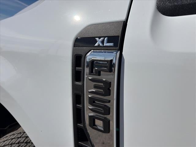 2026 Ford F-350 Super Duty XL