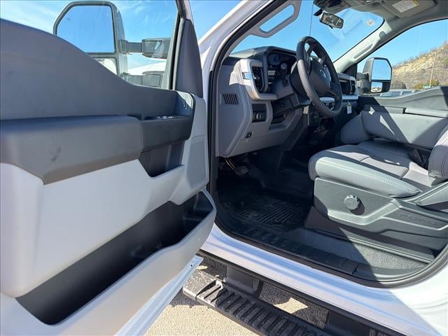 2026 Ford F-350 Super Duty XL