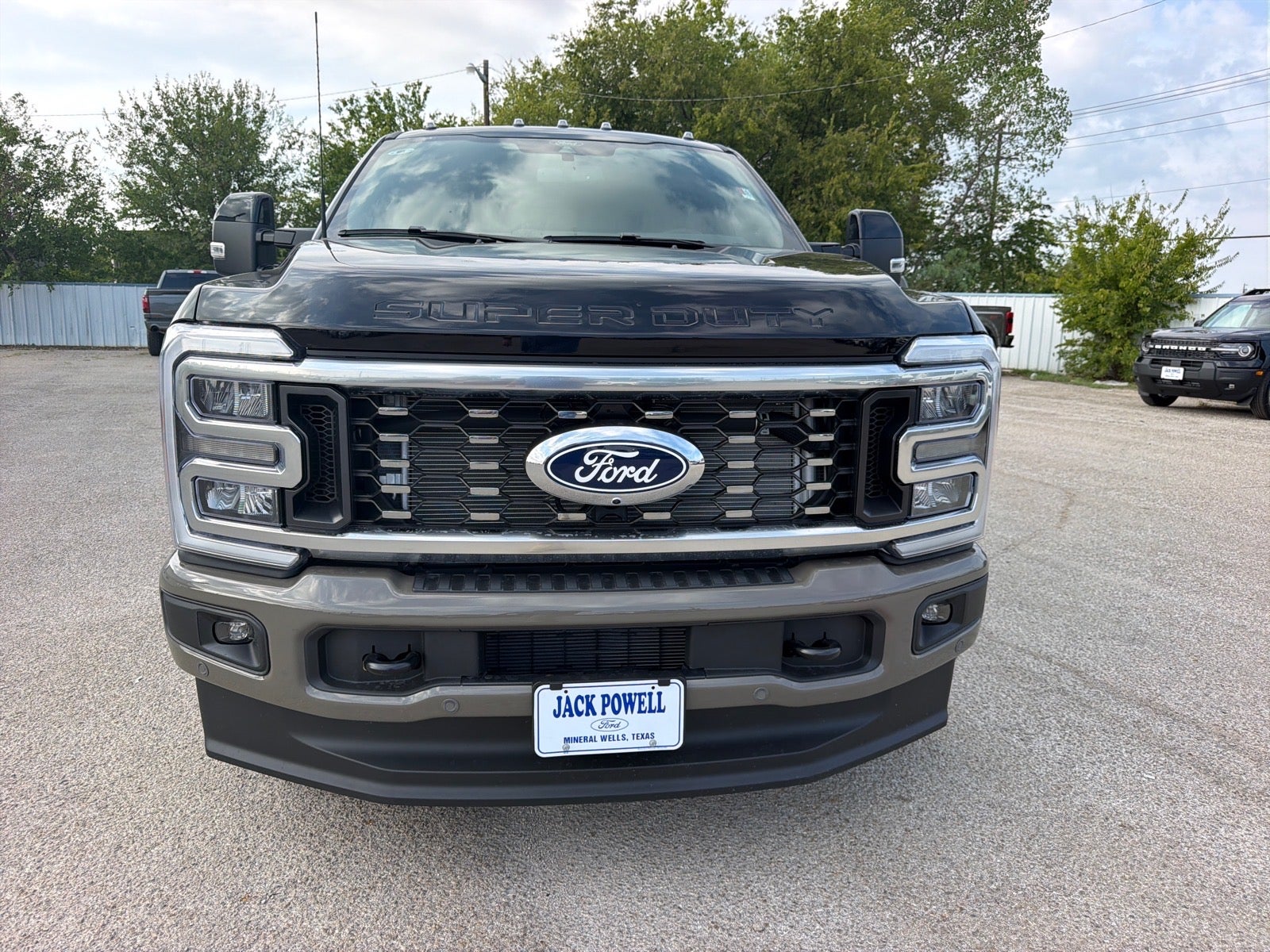 2027 Ford F-350 Super Duty King Ranch