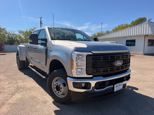 2027 Ford F-350 Super Duty XL