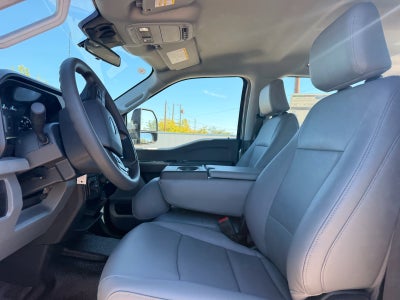 2027 Ford F-350 Super Duty XL