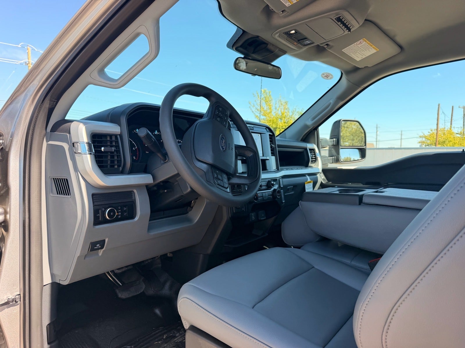 2027 Ford F-350 Super Duty XL