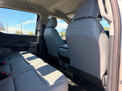 2027 Ford F-350 Super Duty XL