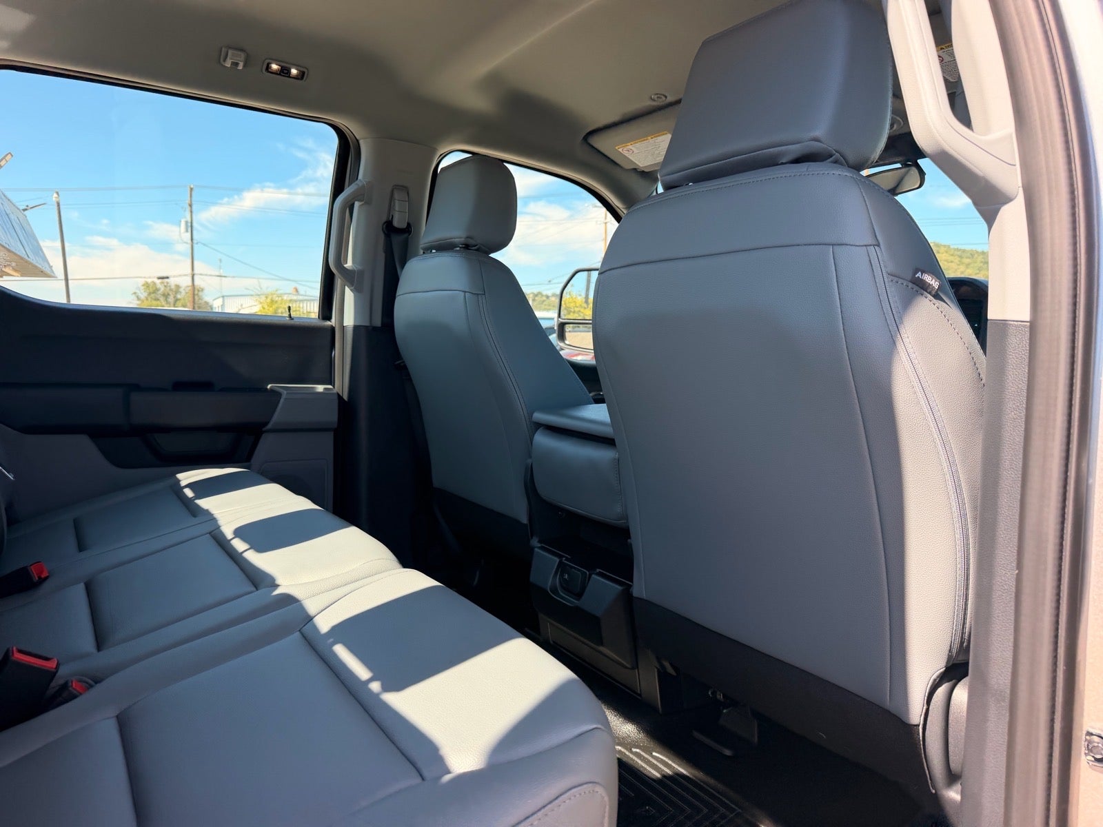 2027 Ford F-350 Super Duty XL