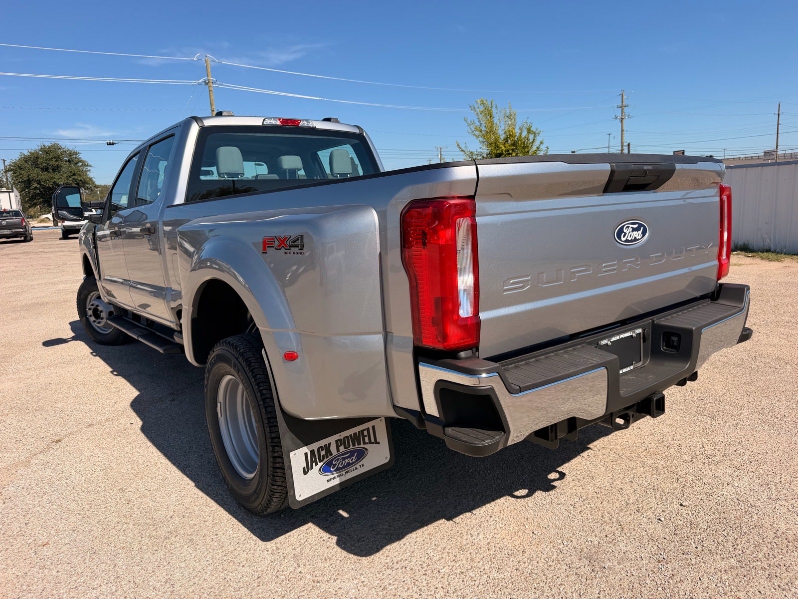 2027 Ford F-350 Super Duty XL