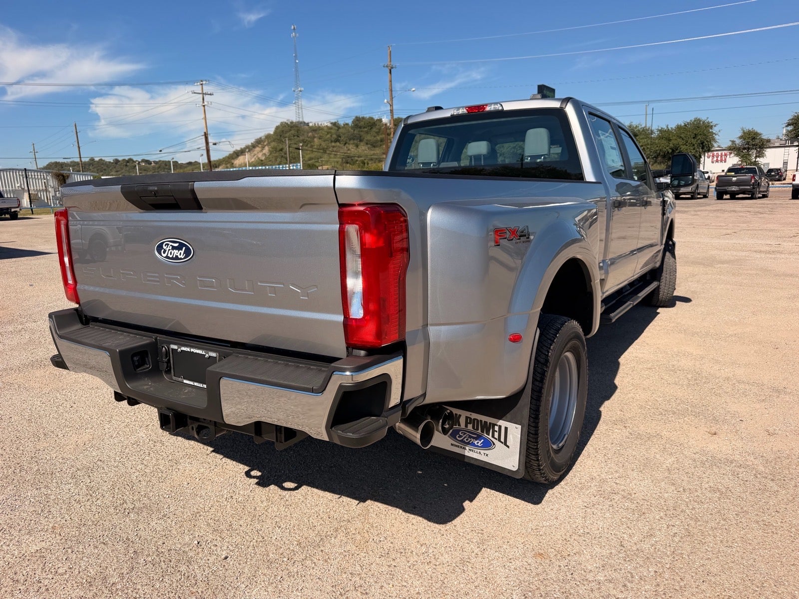 2027 Ford F-350 Super Duty XL