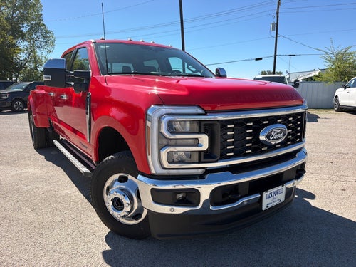 2027 Ford F-350 Super Duty Lariat