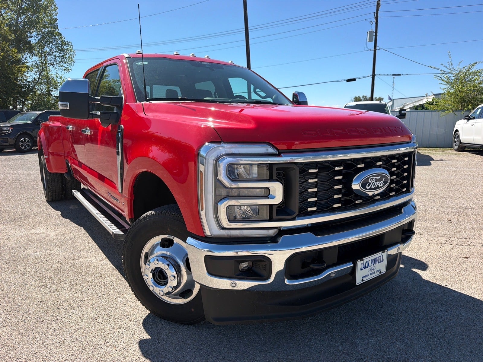 2027 Ford F-350 Super Duty Lariat