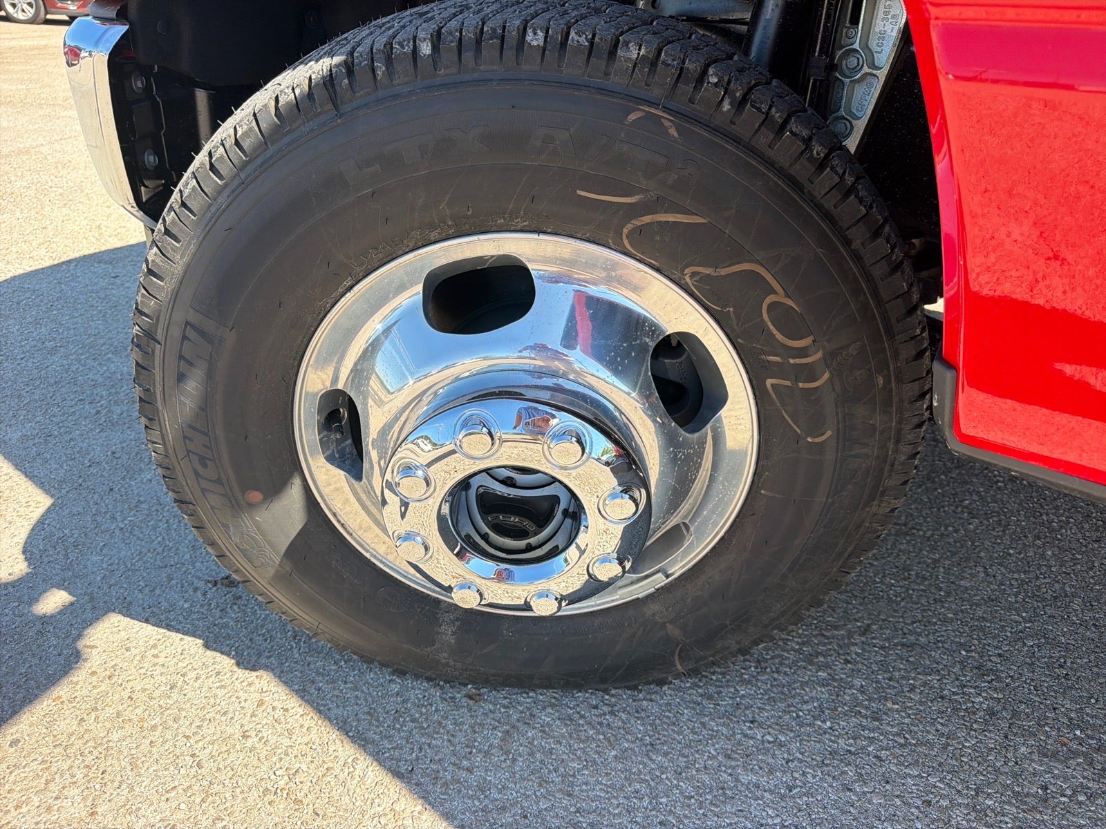 2027 Ford F-350 Super Duty Lariat