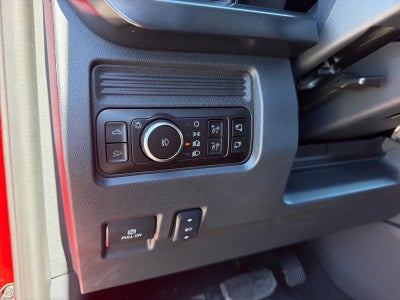 2027 Ford F-350 Super Duty Lariat