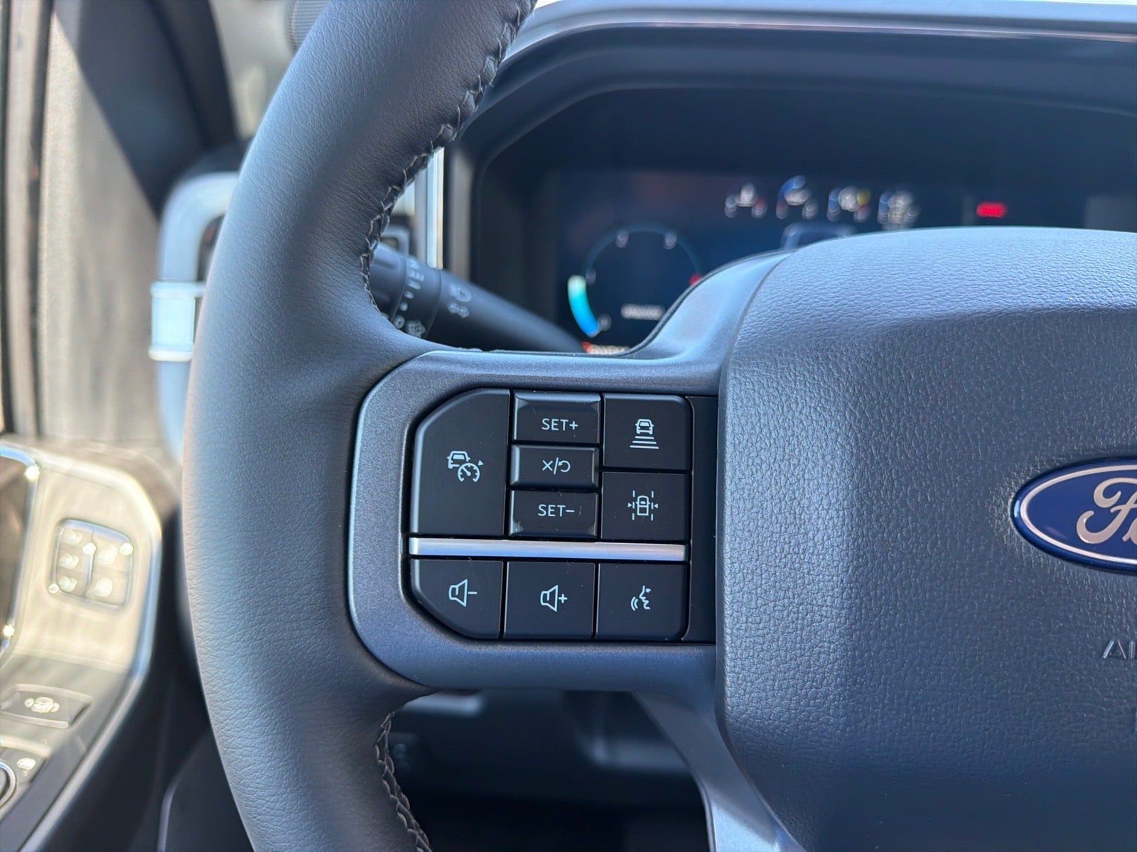 2027 Ford F-350 Super Duty Lariat