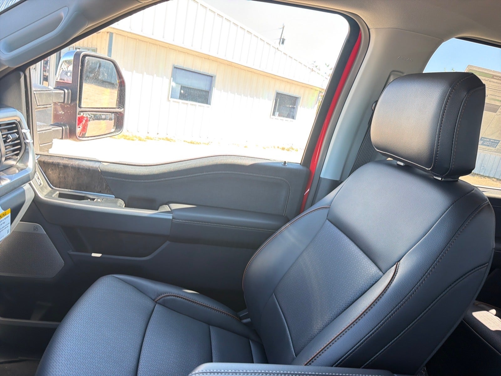 2027 Ford F-350 Super Duty Lariat