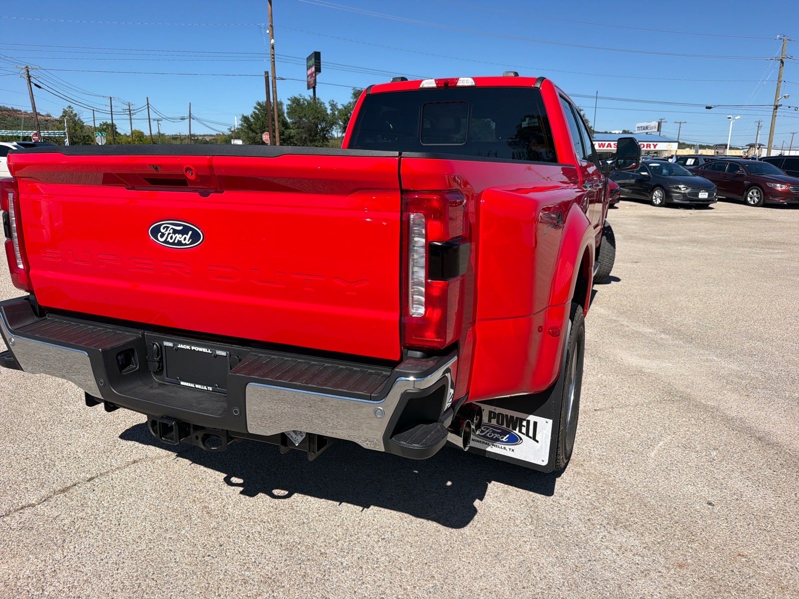 2027 Ford F-350 Super Duty Lariat