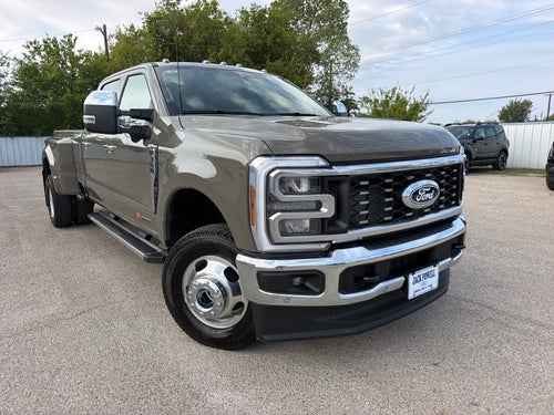 2027 Ford F-350 Super Duty Lariat