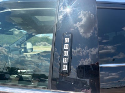 2027 Ford F-350 Super Duty Platinum