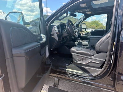 2027 Ford F-350 Super Duty Platinum