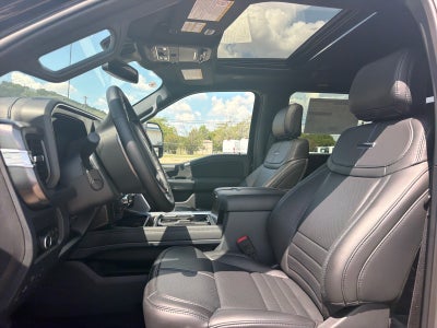 2027 Ford F-350 Super Duty Platinum