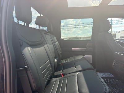 2027 Ford F-350 Super Duty Platinum