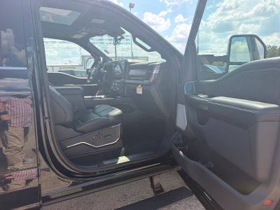 2027 Ford F-350 Super Duty Platinum