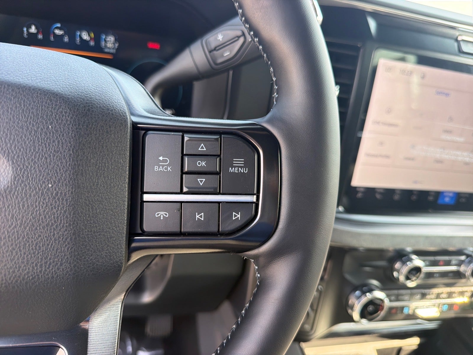 2027 Ford F-350 Super Duty Platinum