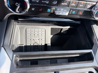 2027 Ford F-350 Super Duty Platinum