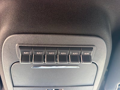 2027 Ford F-350 Super Duty Platinum