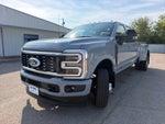 2027 Ford F-350 Super Duty Platinum
