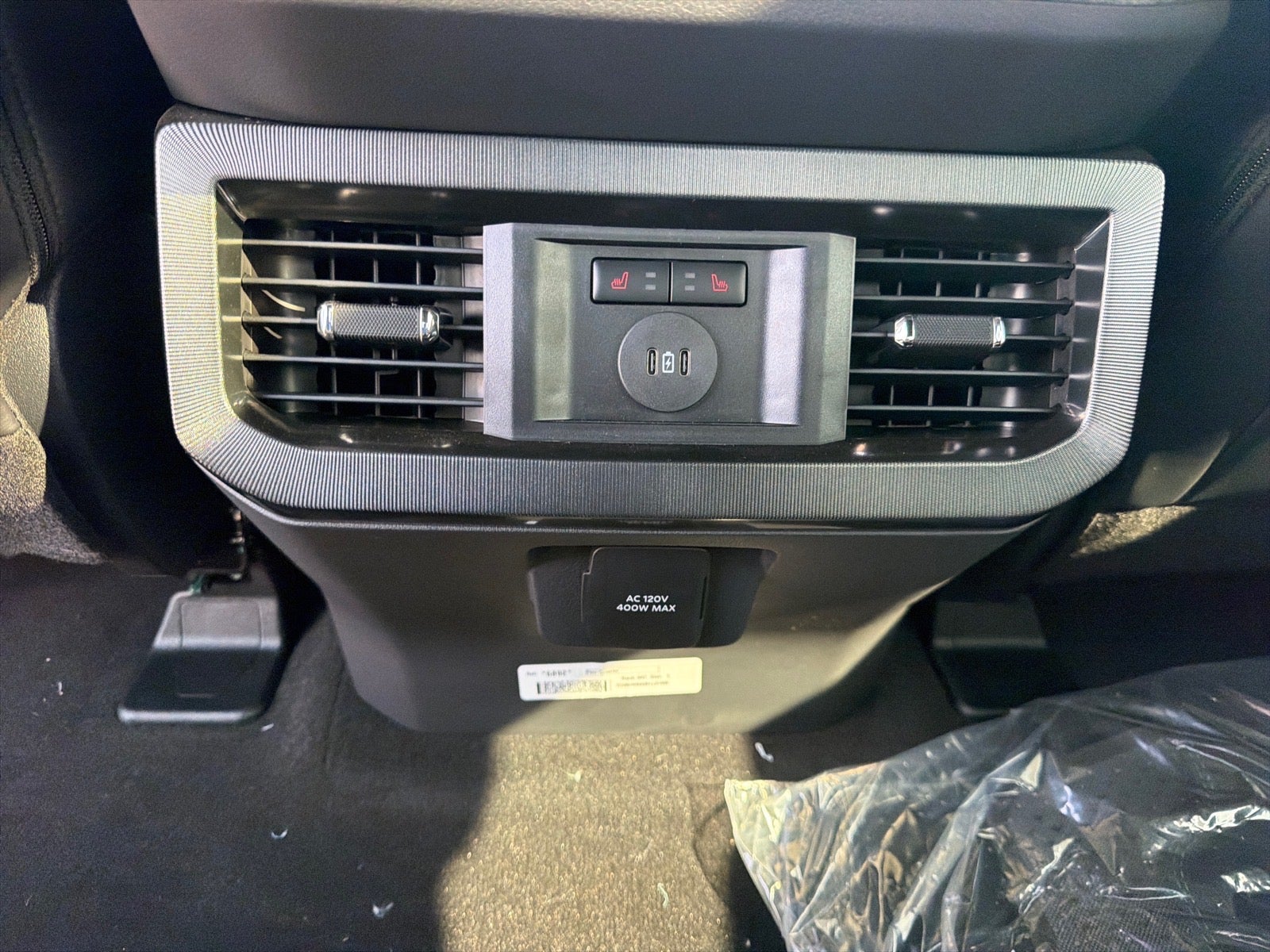 2027 Ford F-350 Super Duty Platinum