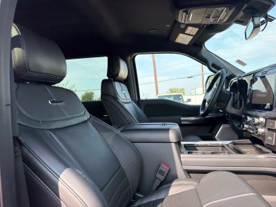 2027 Ford F-350 Super Duty Platinum
