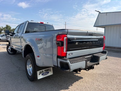 2027 Ford F-350 Super Duty Platinum