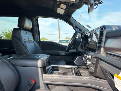 2027 Ford F-350 Super Duty Platinum