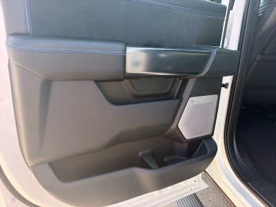 2027 Ford F-350 Super Duty Platinum
