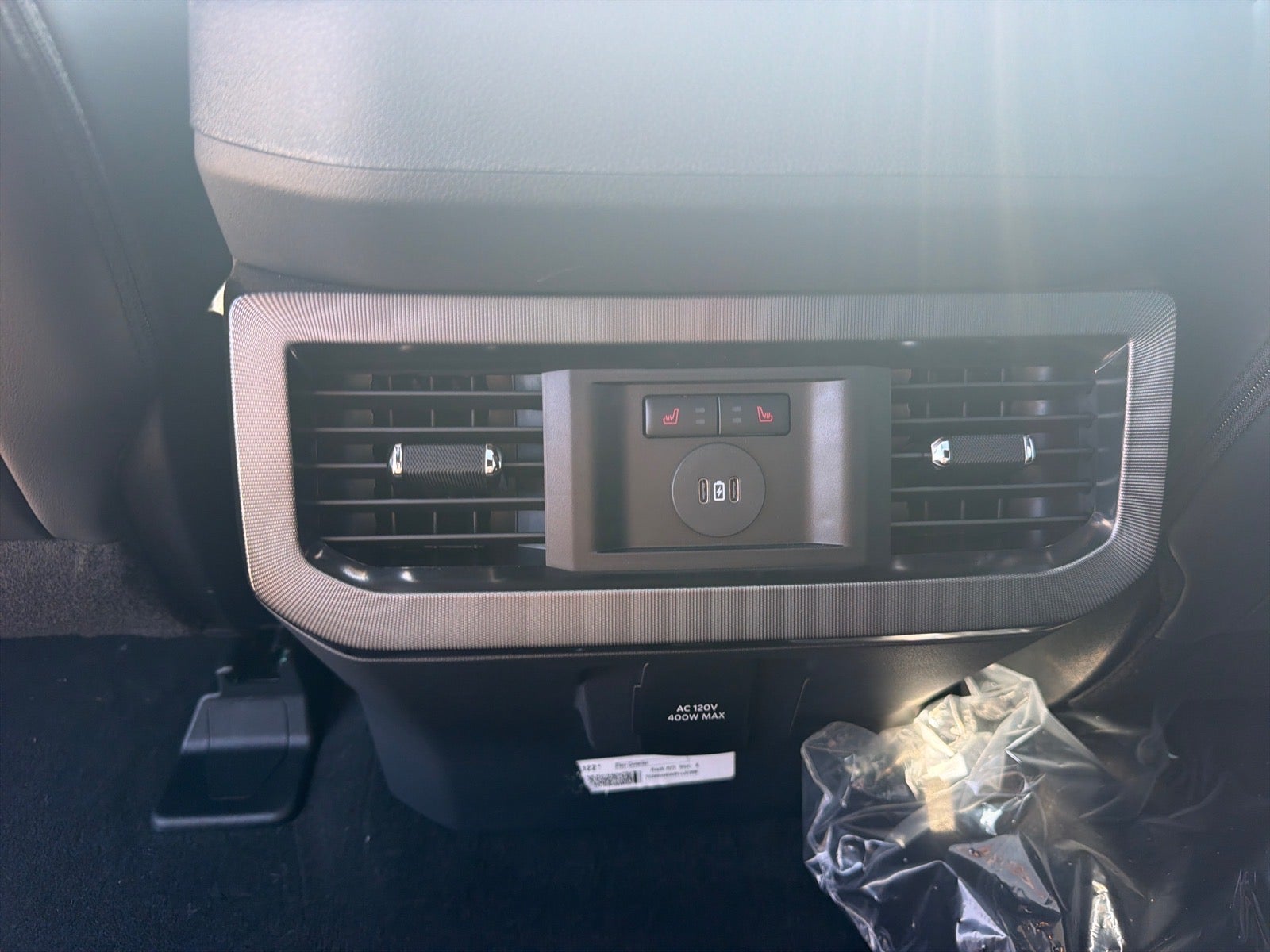 2027 Ford F-350 Super Duty Platinum