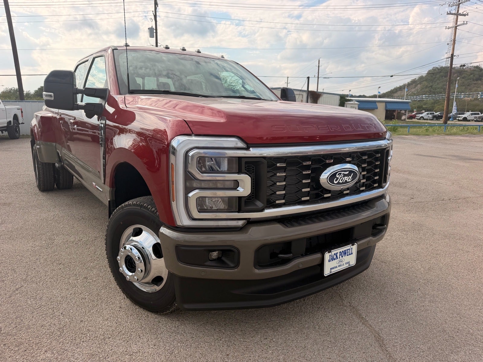 2027 Ford F-350 Super Duty King Ranch