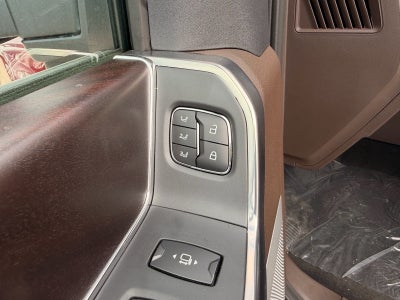 2027 Ford F-350 Super Duty King Ranch