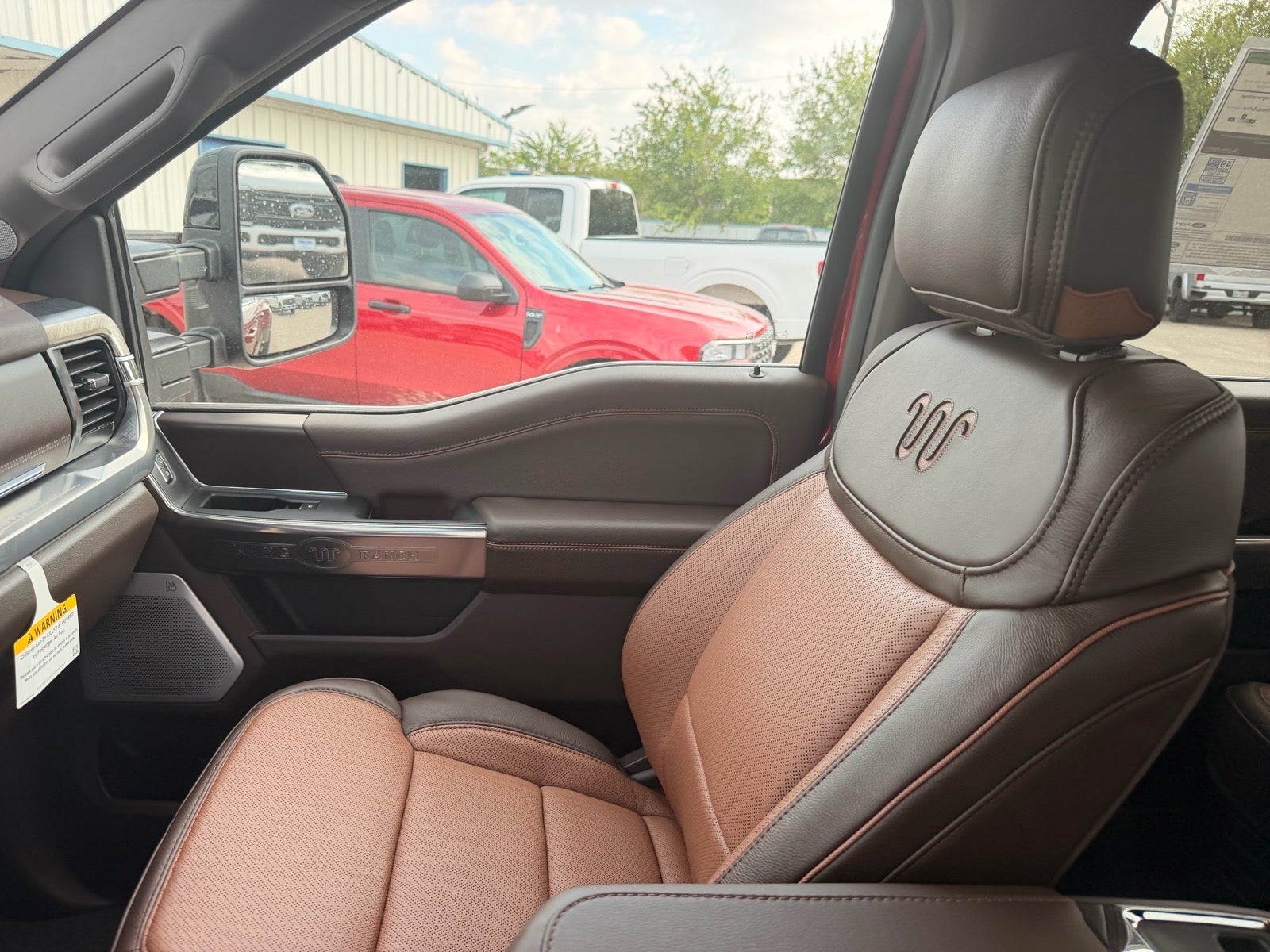 2027 Ford F-350 Super Duty King Ranch