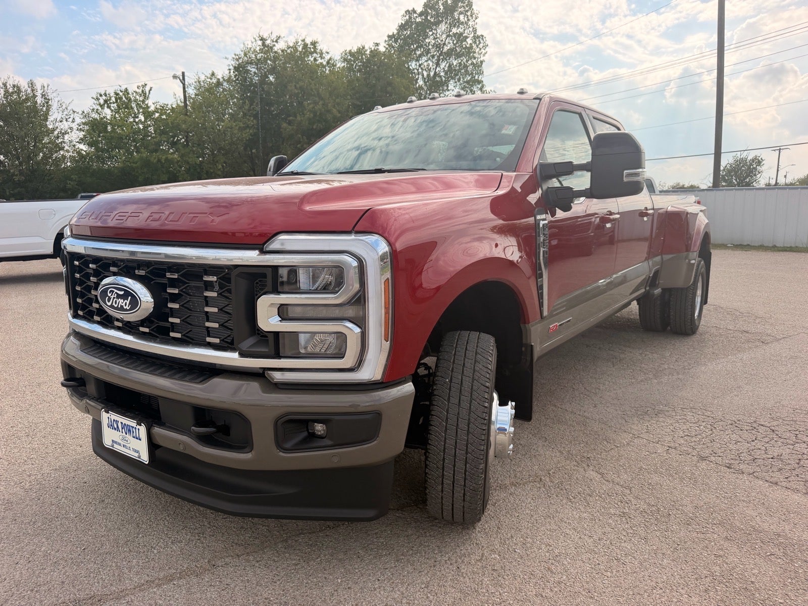 2027 Ford F-350 Super Duty King Ranch