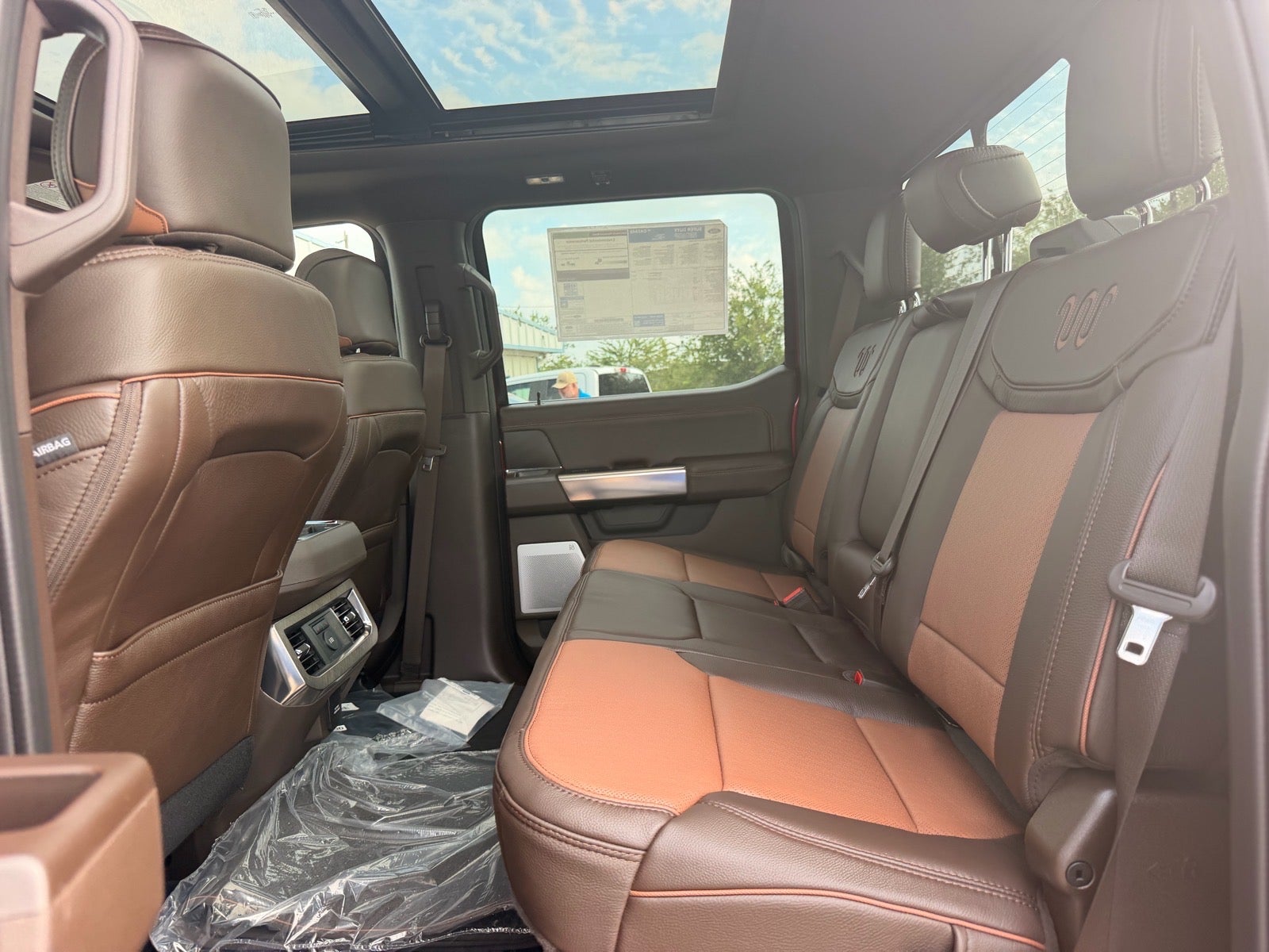 2027 Ford F-350 Super Duty King Ranch