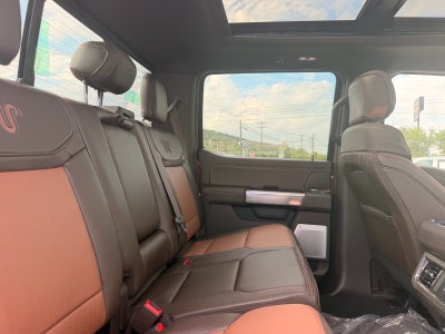 2027 Ford F-350 Super Duty King Ranch