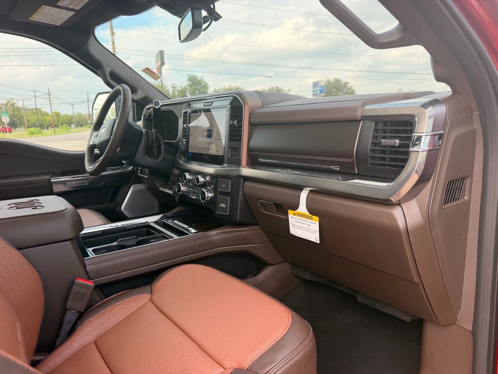 2027 Ford F-350 Super Duty King Ranch