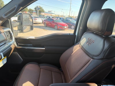 2027 Ford F-350 Super Duty King Ranch