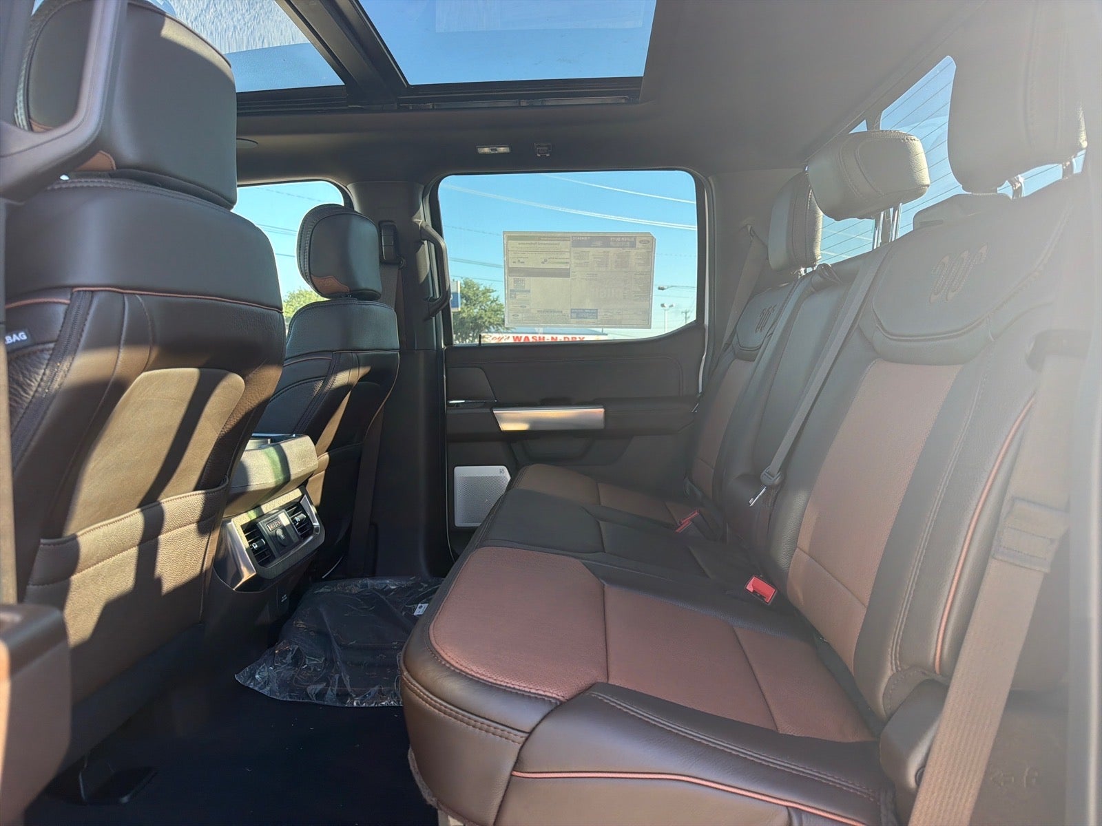 2027 Ford F-350 Super Duty King Ranch