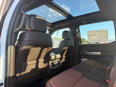 2027 Ford F-350 Super Duty King Ranch