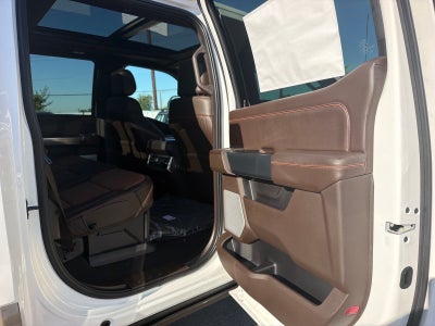 2027 Ford F-350 Super Duty King Ranch