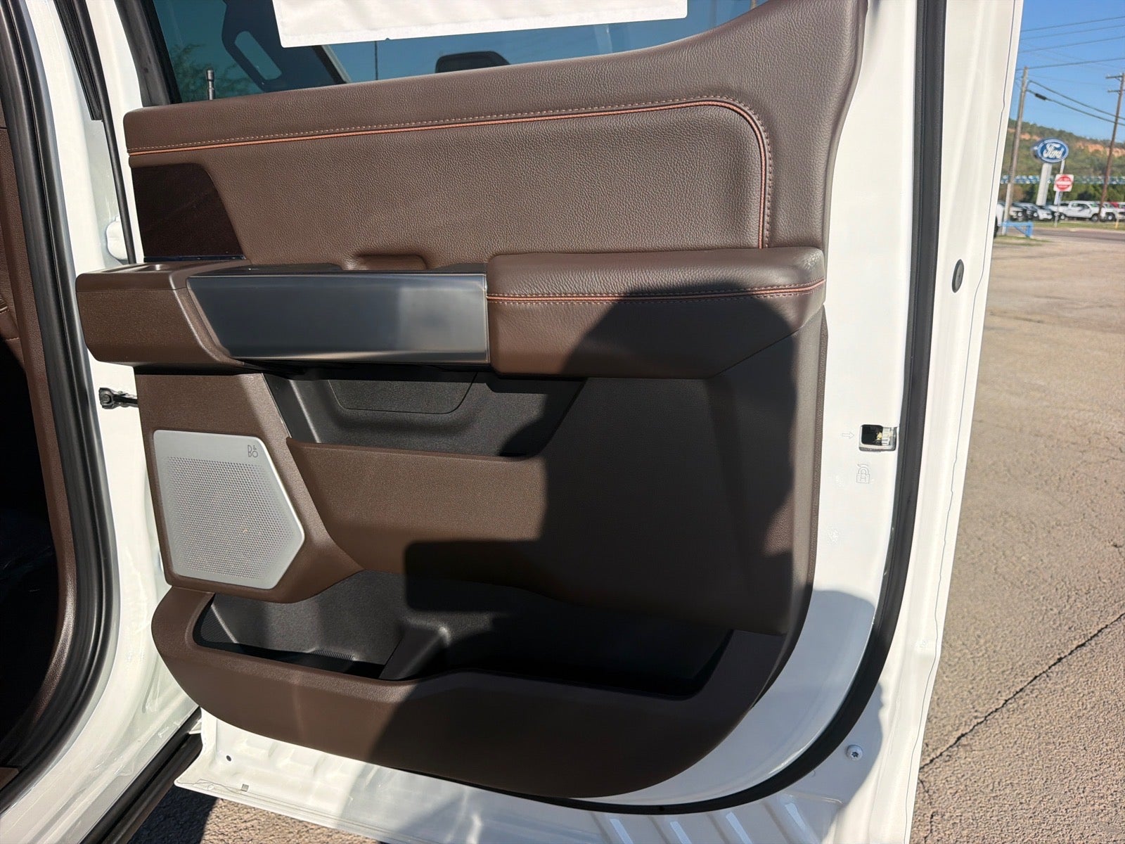 2027 Ford F-350 Super Duty King Ranch
