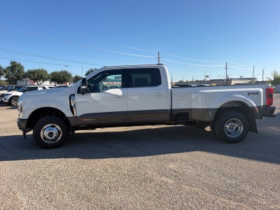 2027 Ford F-350 Super Duty King Ranch